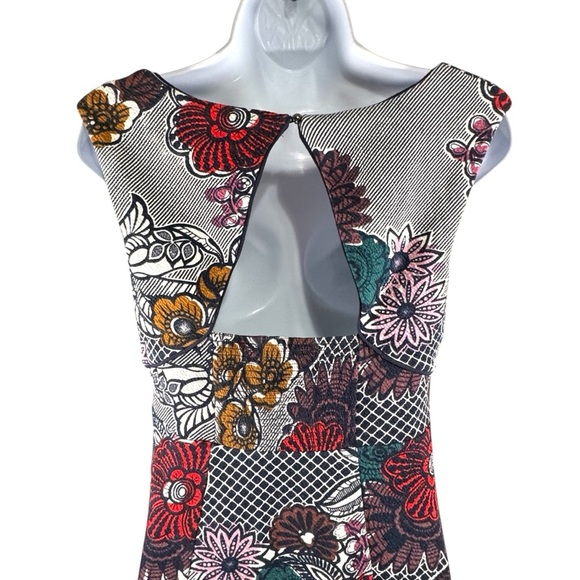 Mauve Floral Sleeveless Women's Dress- Multicolor Size Medium - Picture 5 of 8